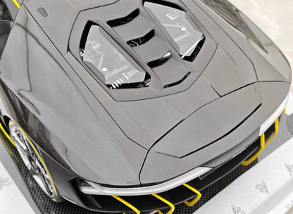 Amalgam 1/8 Lamborghini Centenario LP770-4 Roadster Black Carbon Limited #11