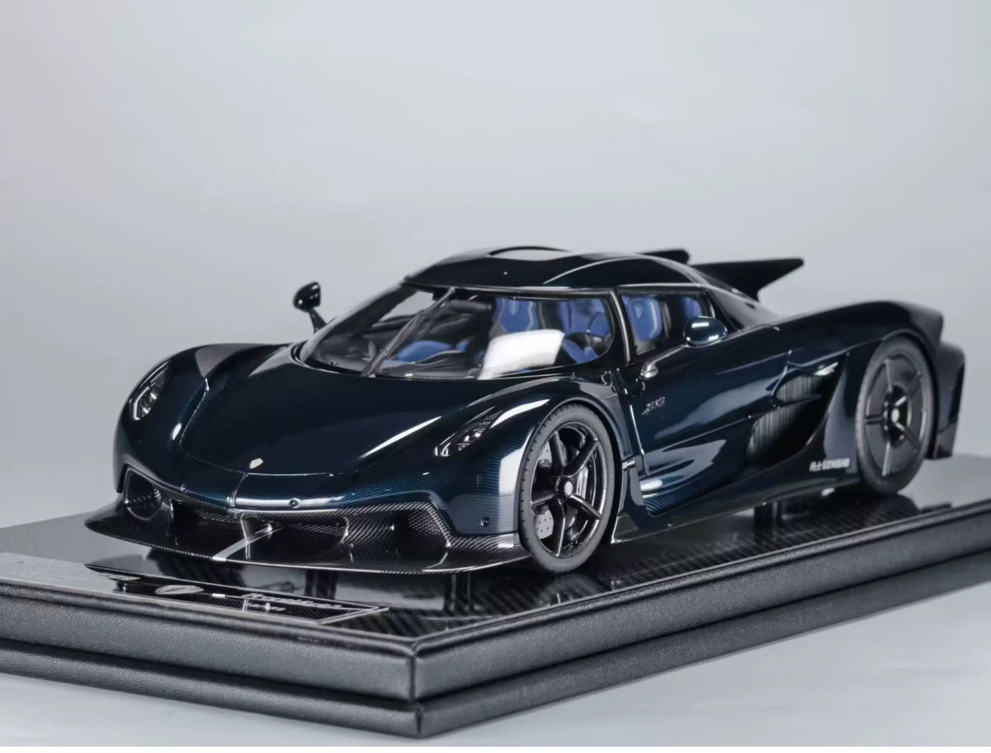 Frontiart 1/18 Koenigsegg Jesko Dark Blue Resin Model