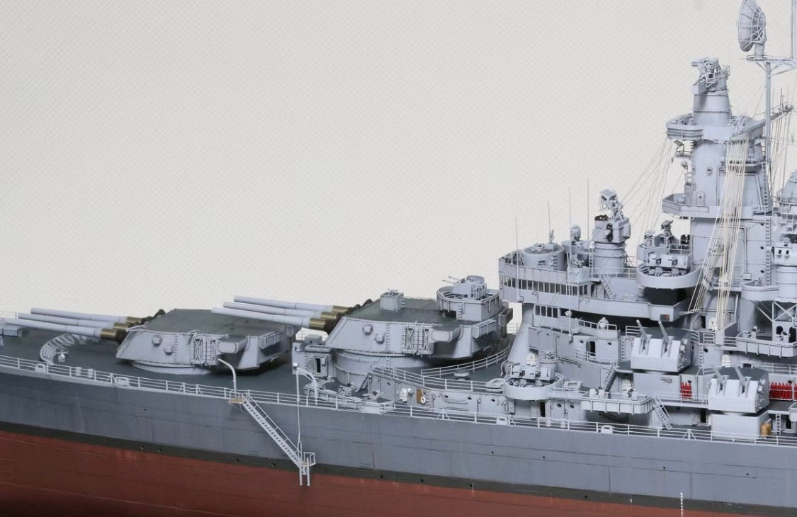 JOY YARD 1/350 USS Missouri Battleship
Museum-Grade Finished Display Model