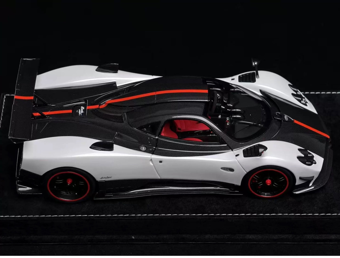 HH Model 1/18 Pagani Zonda Cinque White Carbon Resin Model