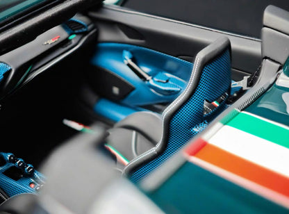 Davis & Giovanni 1/18 Novitec Ferrari 488 Pista Spider with Italian Livery