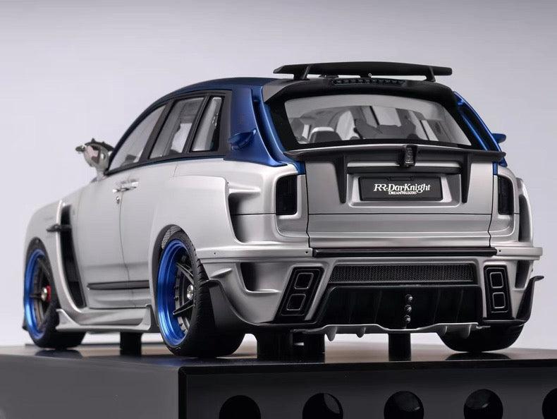 DreamWalkers 1:12 Rolls-Royce Cullinan RR.Darknight D900 Limited Edition Resin Model