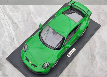 GT Spirit 1/8 Porsche 911 (992) GT3 Green Limited Edition GTS801601