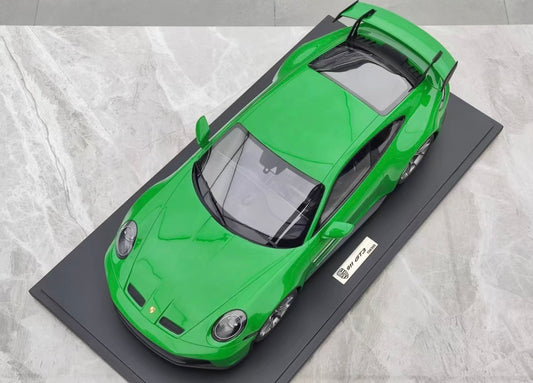 GT Spirit 1/8 Porsche 911 (992) GT3 Green Limited Edition GTS801601