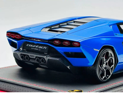 MR 1/18 Lamborghini Countach LPI 800-4 Blue Resin Model