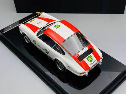 Amalgam 1/18 Porsche 911R 1967 BP World Record Resin Model