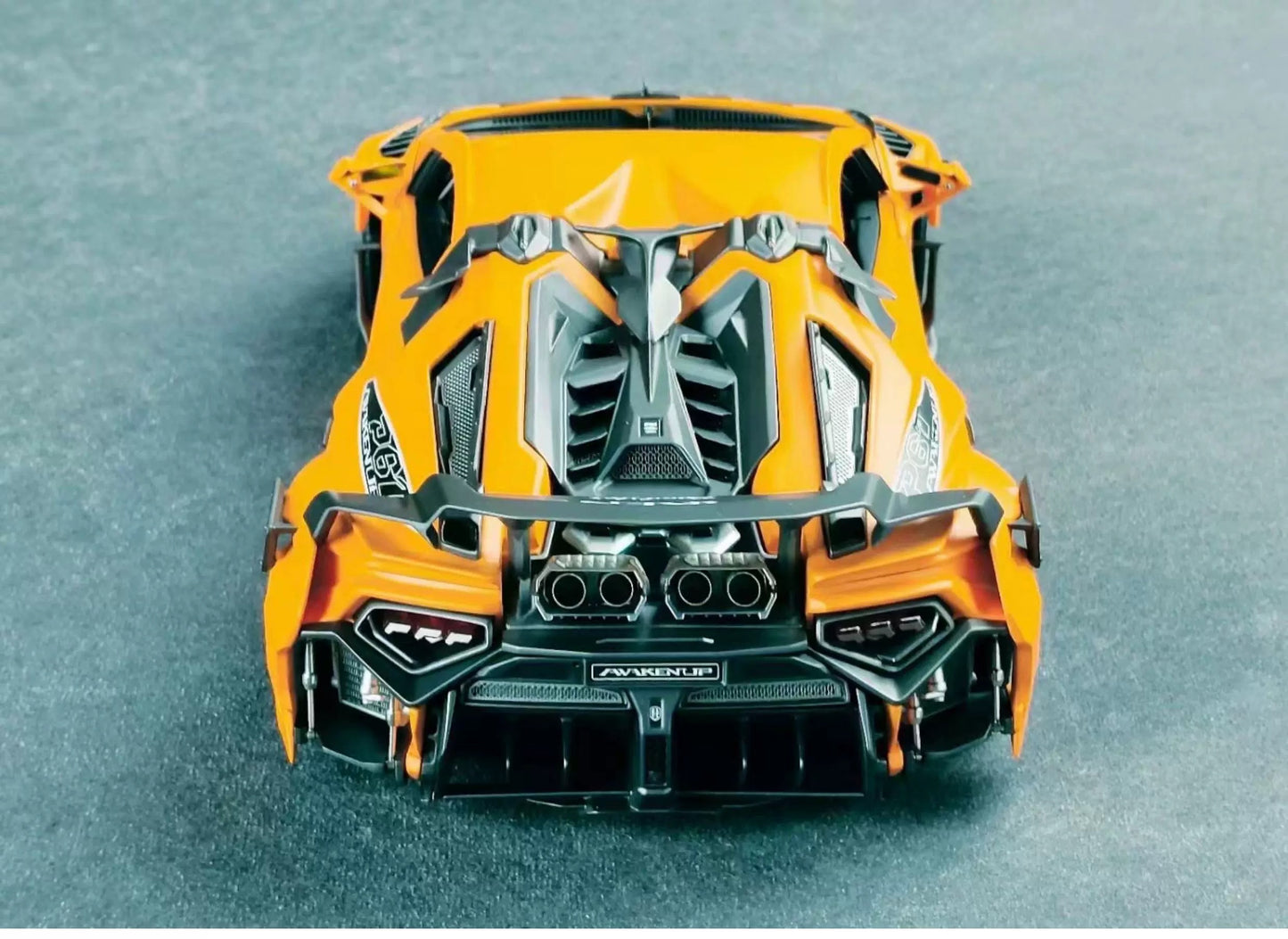 DreamWalkers 1/18 Lamborghini Huracan Resin Model