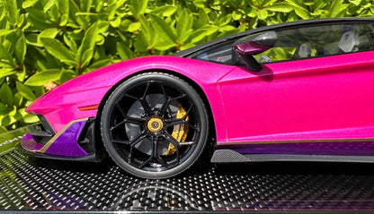 Dino Model Lamborghini Aventador SVJ Pink Chrome 1/18 Resin Model