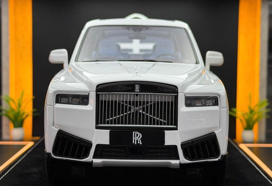 HH Model 1/18 Rolls-Royce Cullinan Cosmic Radiation White Limited Edition