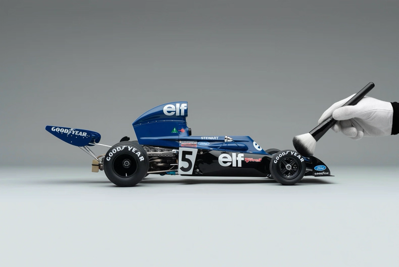 Amalgam 1:8 Tyrrell 006 Formula 1 Resin Model – Elf Livery