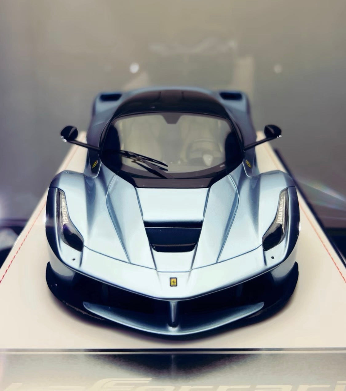 MW 1/18 Ferrari LaFerrari Ice Blue Limited Edition #01/08