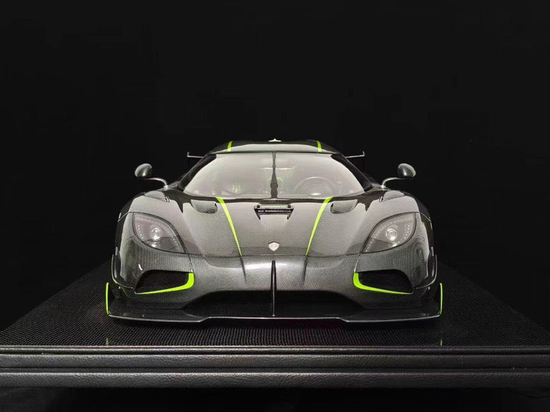 Frontiart 1/8 Koenigsegg Agera R+ Carbon Resin Model | Limited Edition