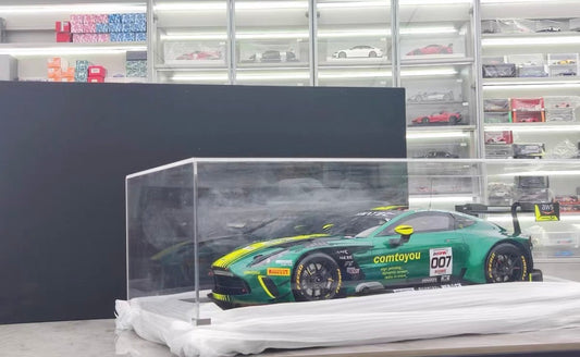 Spark 1/8 Aston Martin Vantage GT3 Winner SPA Resin Model 08SP258