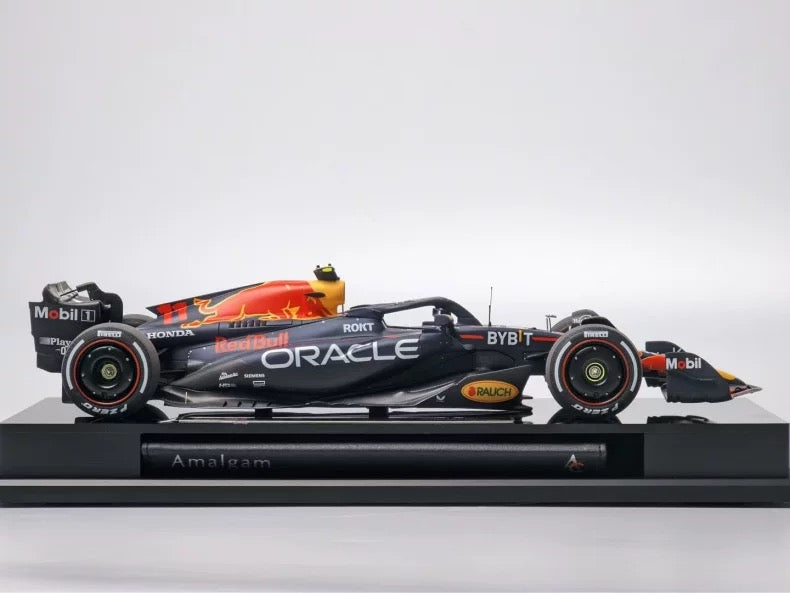 Amalgam 1/18 Red Bull Racing RB19 #11 Resin Formula 1 Model