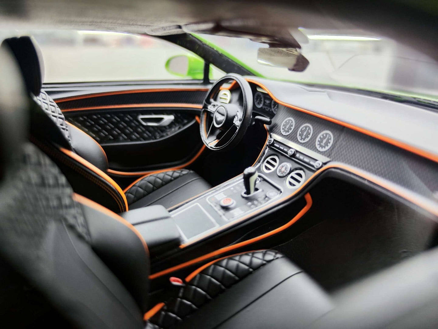 HH 1/18 Bentley Continental GTS Tourmaline Green Resin Model｜Ships from China