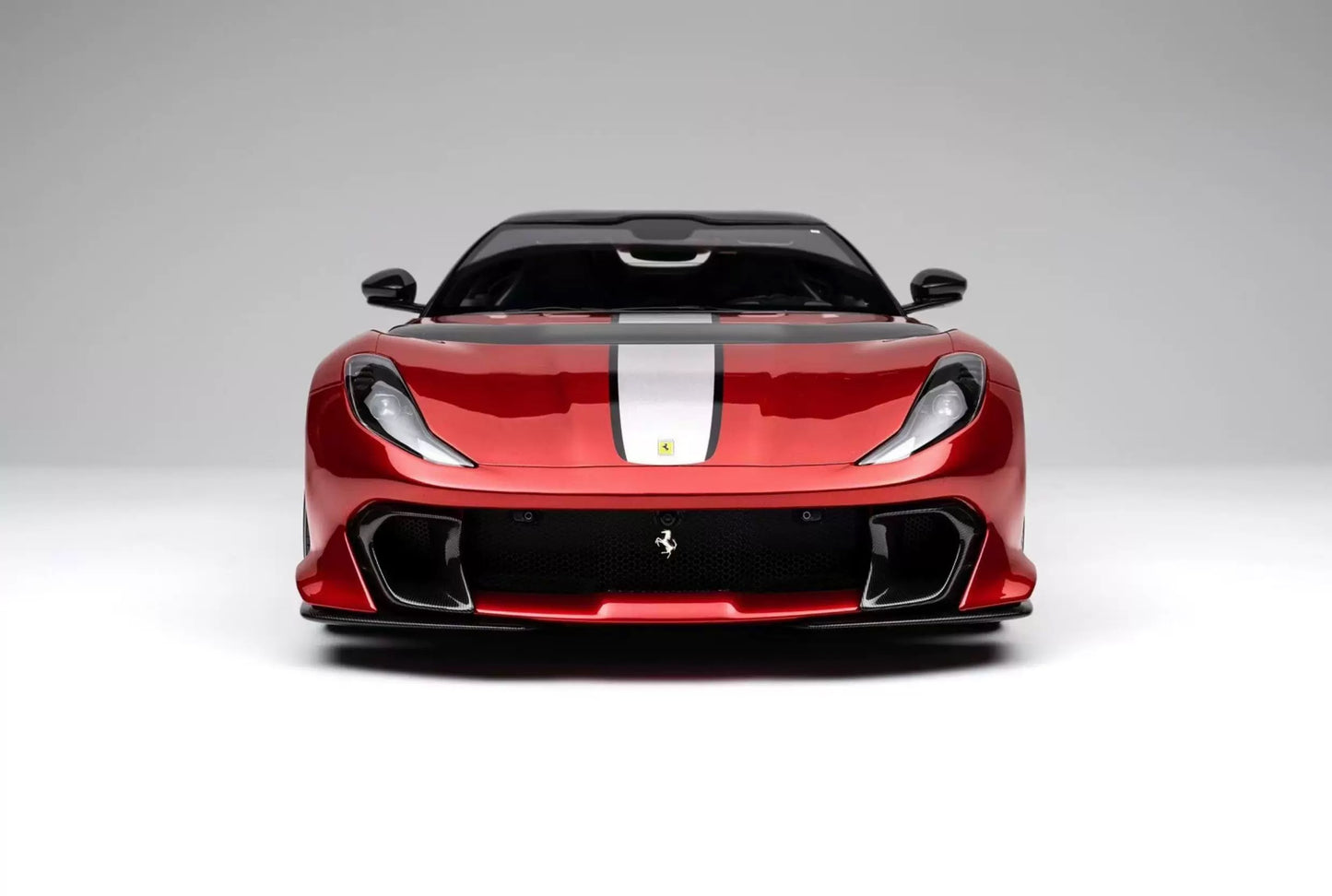 Amalgam 1/8 Ferrari 812 Competizione A Resin Model