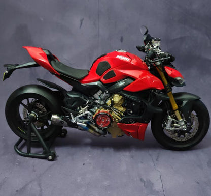 1/6 Ducati Streetfighter Motorcycle Model – Red Version – Pre-order