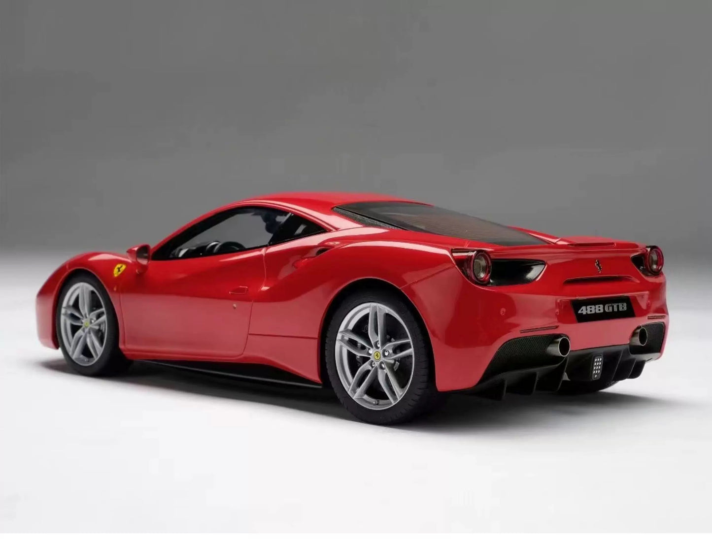 Amalgam 1/18 Ferrari 488 Spider Resin Model