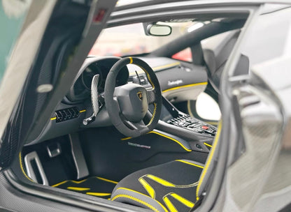 Amalgam 1/8 Lamborghini Centenario LP770-4 Roadster Black Carbon Limited #11