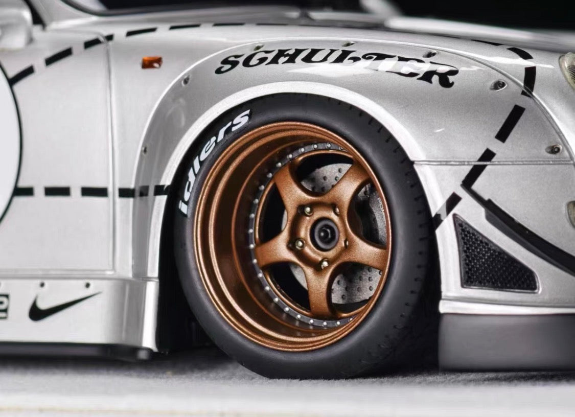 FuelMe Porsche 911 RWB 993 Silver Pig Edition 1/18 Resin Model