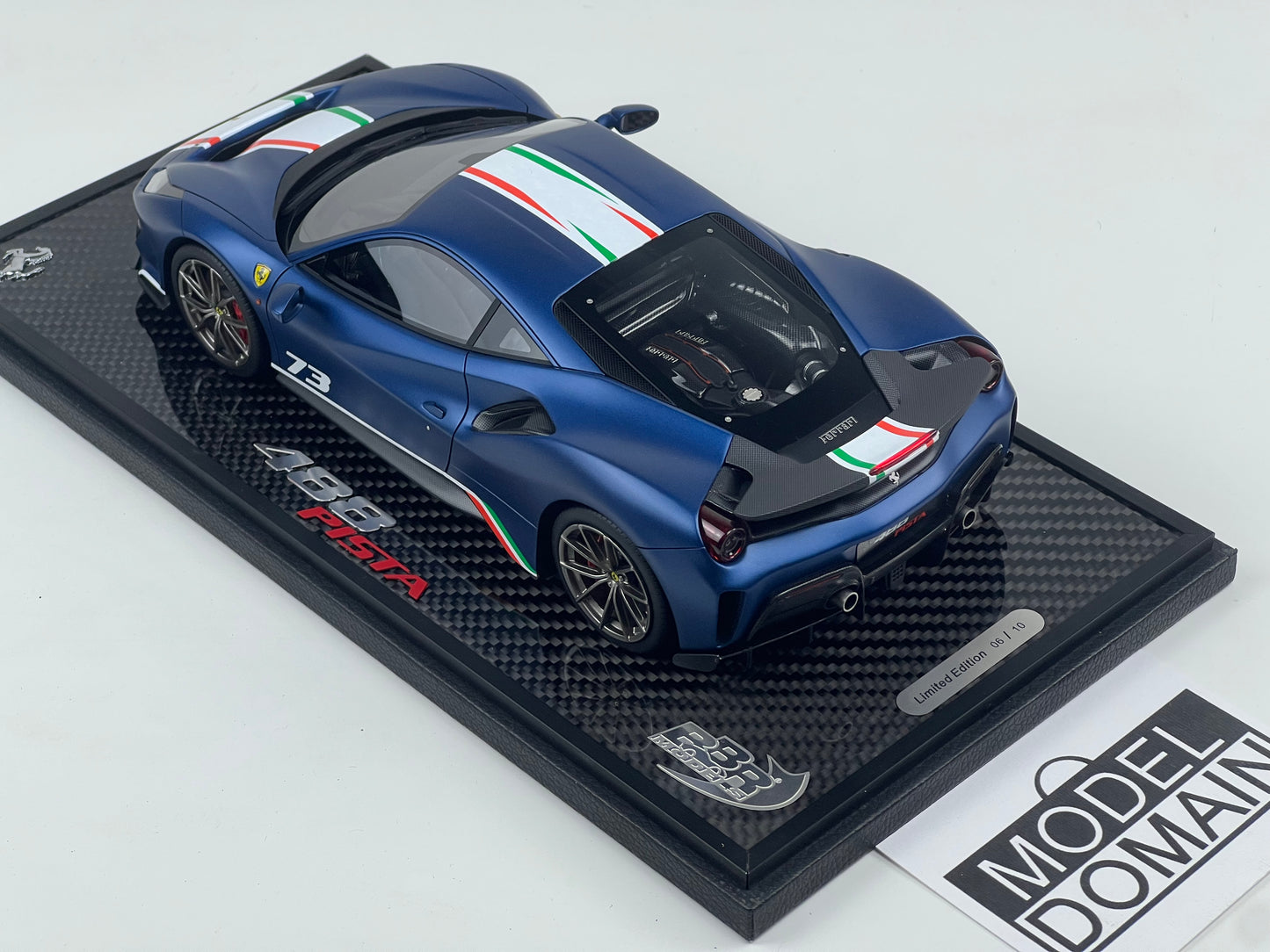 BBR 1/18 Ferrari 488 Pista Piloti Abu Dhabi Blue Limited 10pcs carbon base No 6