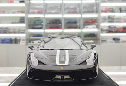 HH 1/18 Ferrari 458 Speciale Aperta Resin Model – Black Knight Edition – HH336