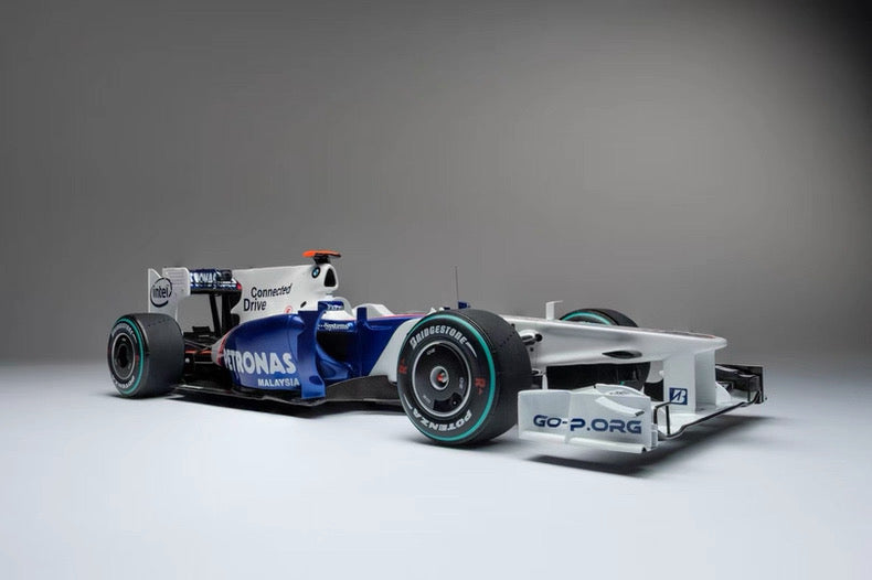 Amalgam 1/8 BMW Sauber F1.09 Formula 1 Resin Model – Robert Kubica – 2009 Abu Dhabi Grand Prix
