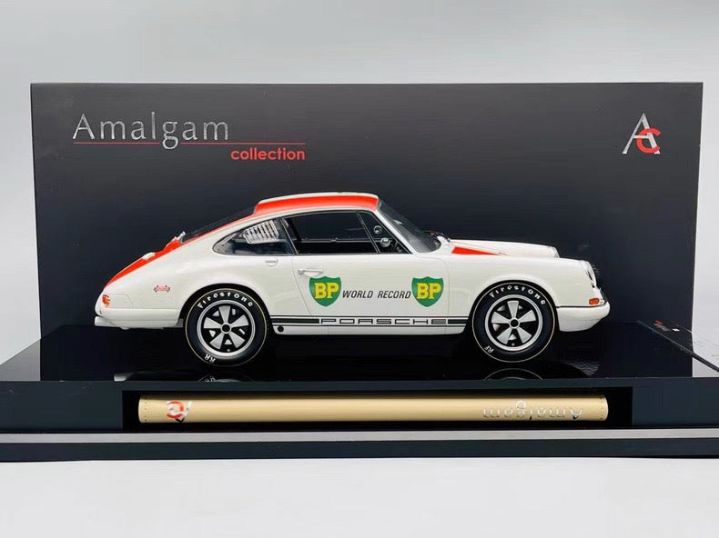 Amalgam 1/18 Porsche 911R 1967 BP World Record Resin Model