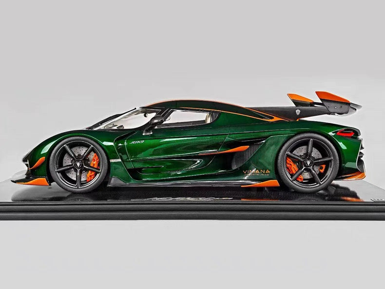 Frontiart 1/8 Koenigsegg Jesko Carbon Dark Green Limited Edition