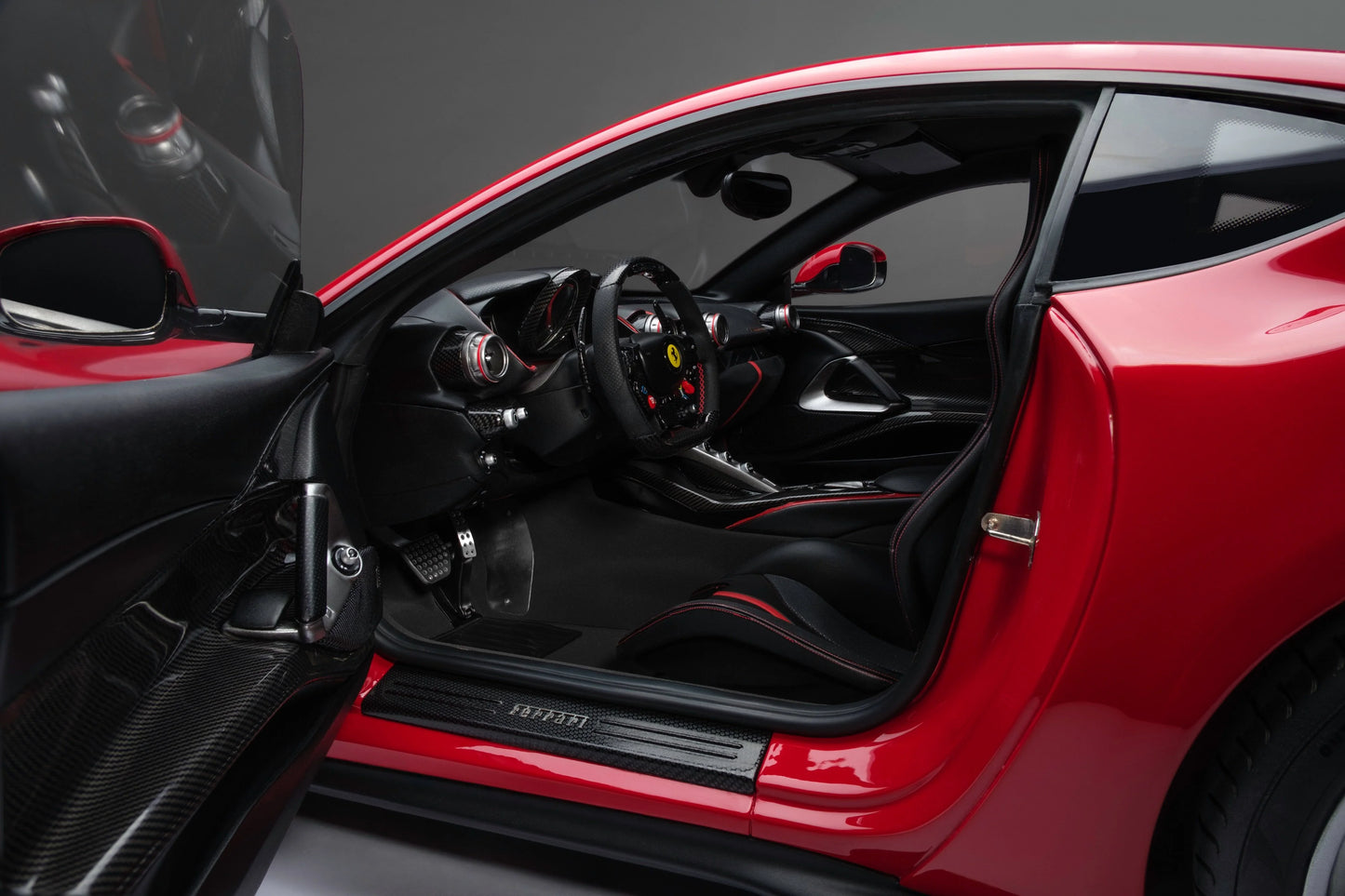 Amalgam 1/8 Ferrari 812 Superfast – Rosso Corsa Red Coupe | Air Shipping from China