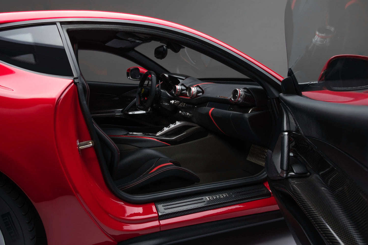 Amalgam 1/8 Ferrari 812 Superfast – Rosso Corsa Red Coupe | Air Shipping from China