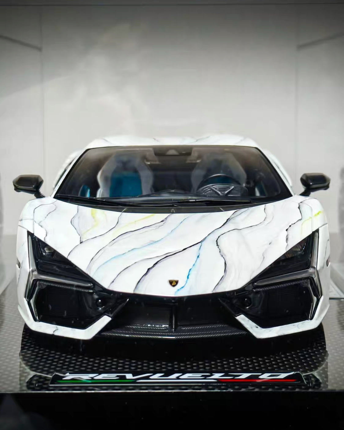 MR Collection 1/18 Lamborghini Revuelto Marble One-Off Resin Model – Global Unique Piece – Factory New