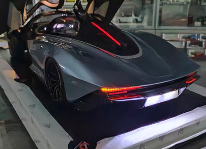 Amalgam 1/8 McLaren Speedtail Electric Version Limited Edition – Ready to Ship