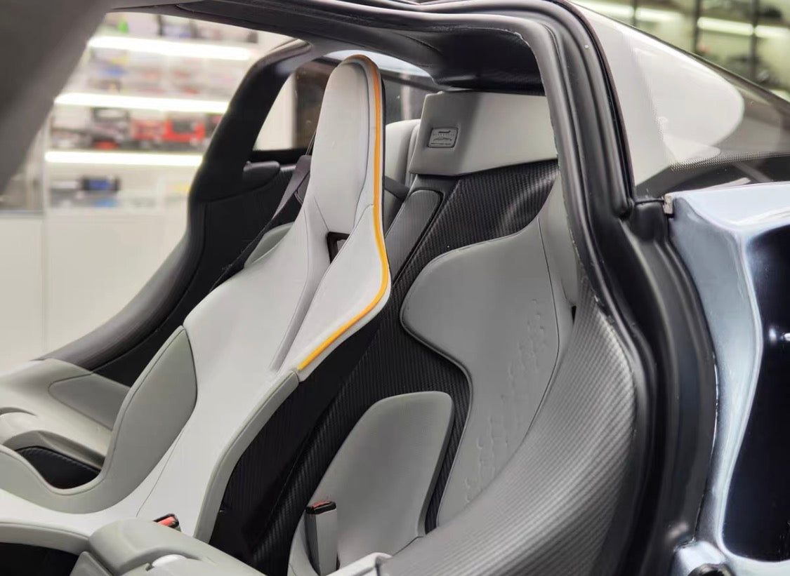 Amalgam 1/8 McLaren Speedtail Electric Version Limited Edition – Ready to Ship