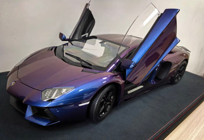 Pocher 1/8 Lamborghini Aventador LP700-4 Chameleon Purple Factory Built Fully Opening Model