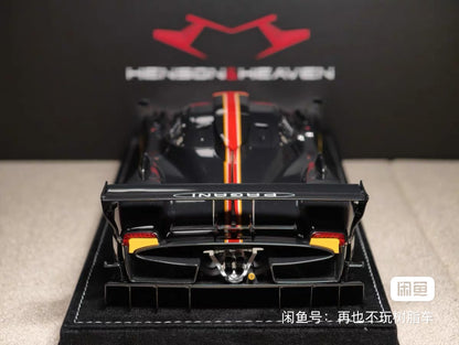 HH 1/18 Pagani Zonda R Black Carbon Red Stripe Limited 30