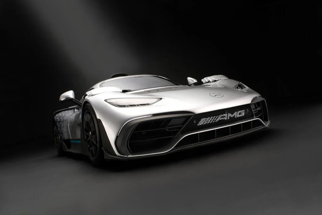 AMALGAM 1/8 Mercedes-AMG ONE Electric Edition Scale Model