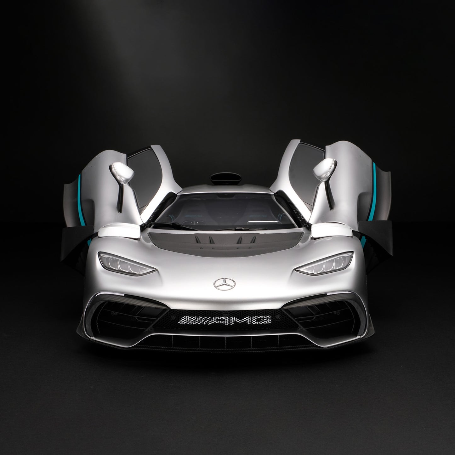 AMALGAM 1/8 Mercedes-AMG ONE Electric Edition Scale Model