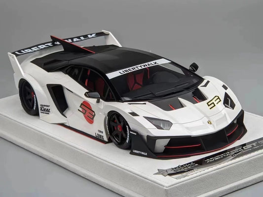 FuelMe 1/18 Lamborghini Aventador 700GT EVO Resin Model – White / Red