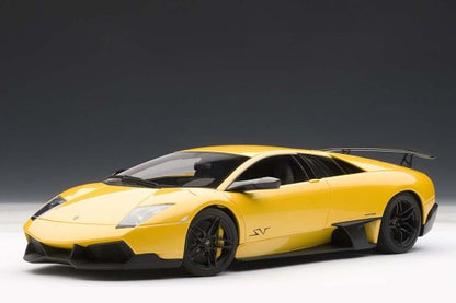 AUTOart 1/18 Lamborghini Murcielago LP670-4 SV Yellow Diecast Model