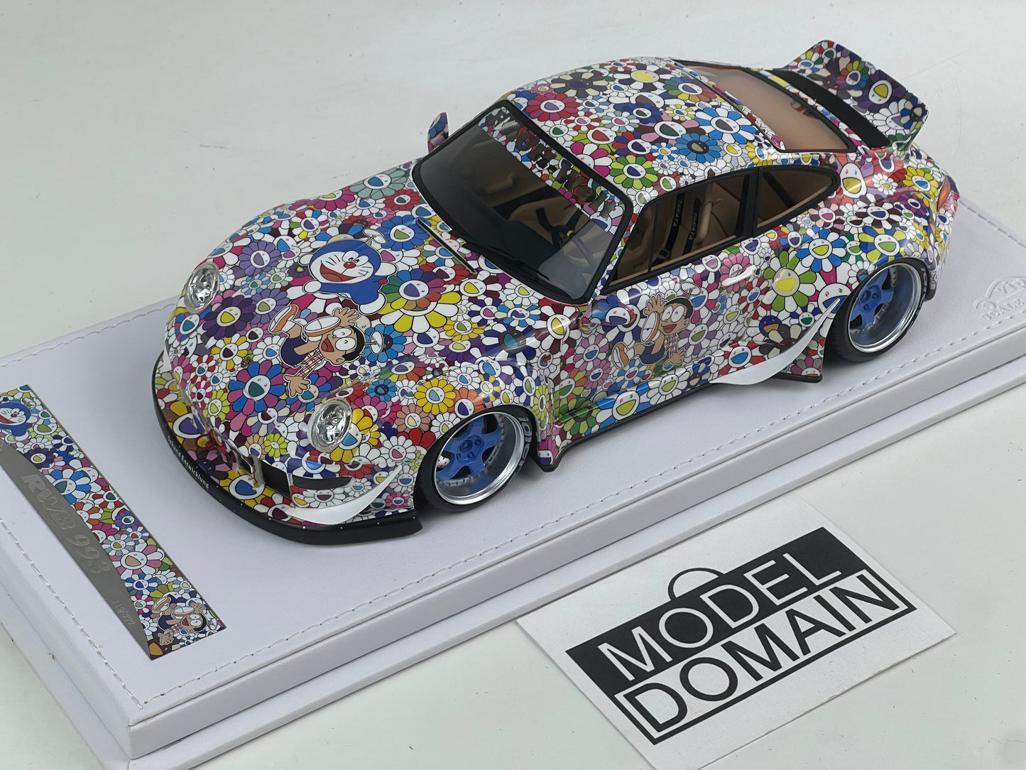 VIP 1/18 Porsche RWB993 Sunflower Resin Model Car with Display Case