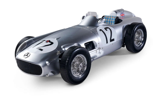 iXO 1/8 Mercedes-Benz W196 R #12 Stirling Moss Assembled Model – EMS Shipping from Italy