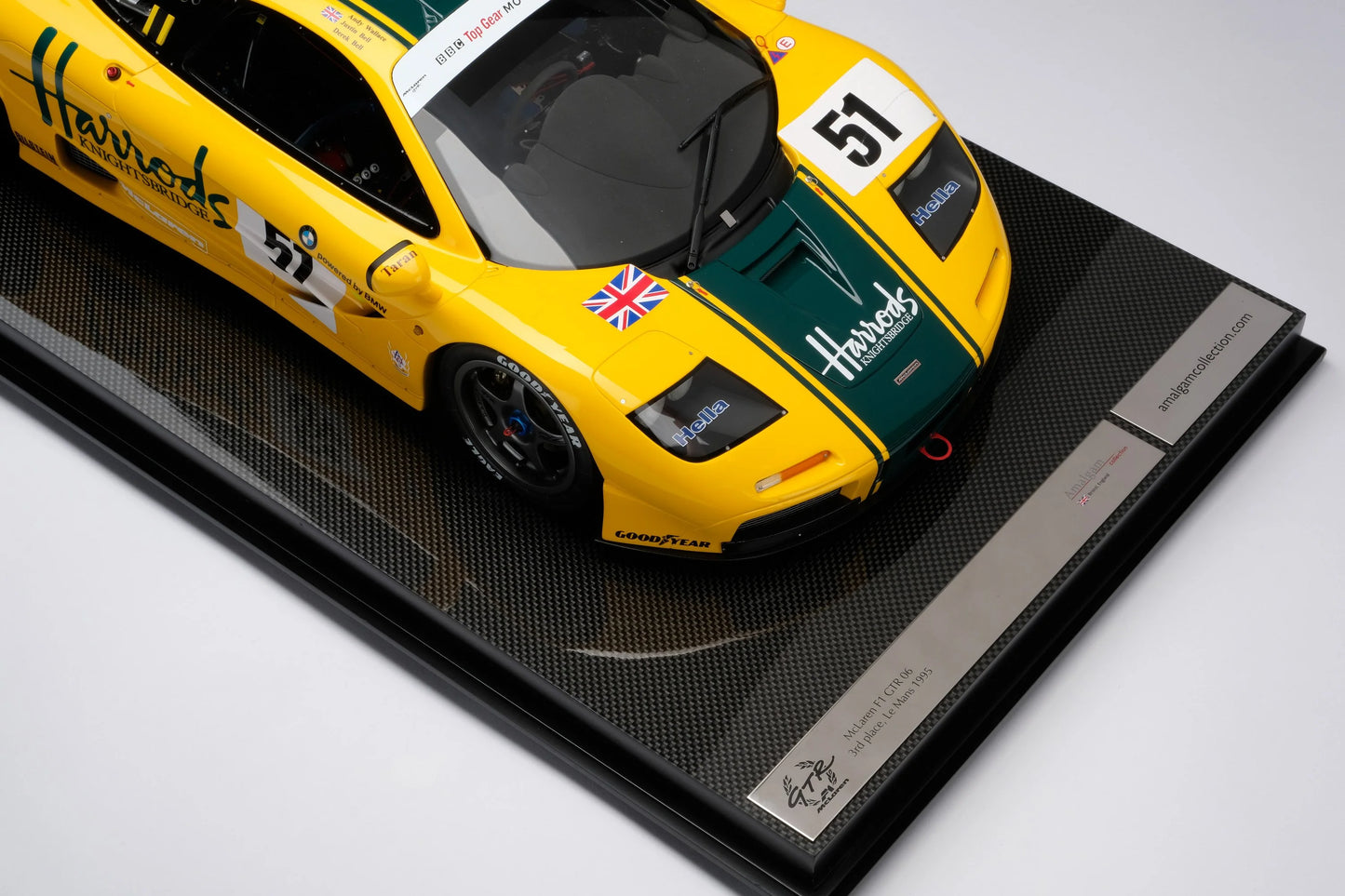 Amalgam 1/8 McLaren F1 GTR 1995 Le Mans #51 Harrods Livery