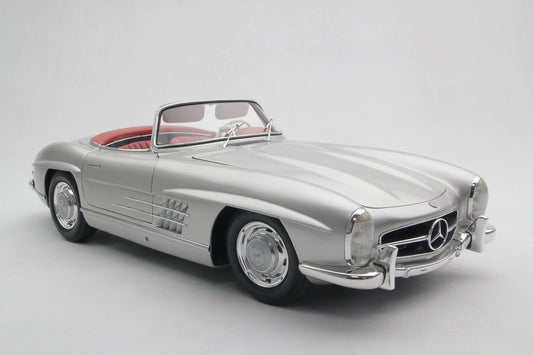 Amalgam 1/8 Mercedes-Benz 300SL – Silver Roadster Model | Air Shipping from China