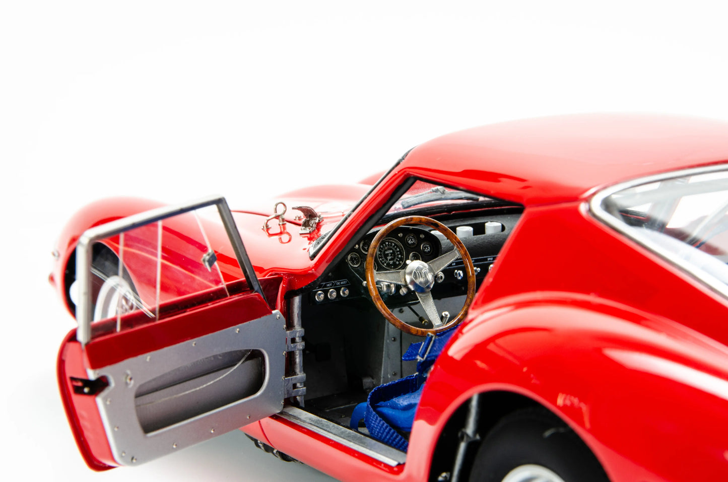 MARTISAN 1/18 Ferrari 250 GTO – Full Brass Body Model | Air Shipping from China