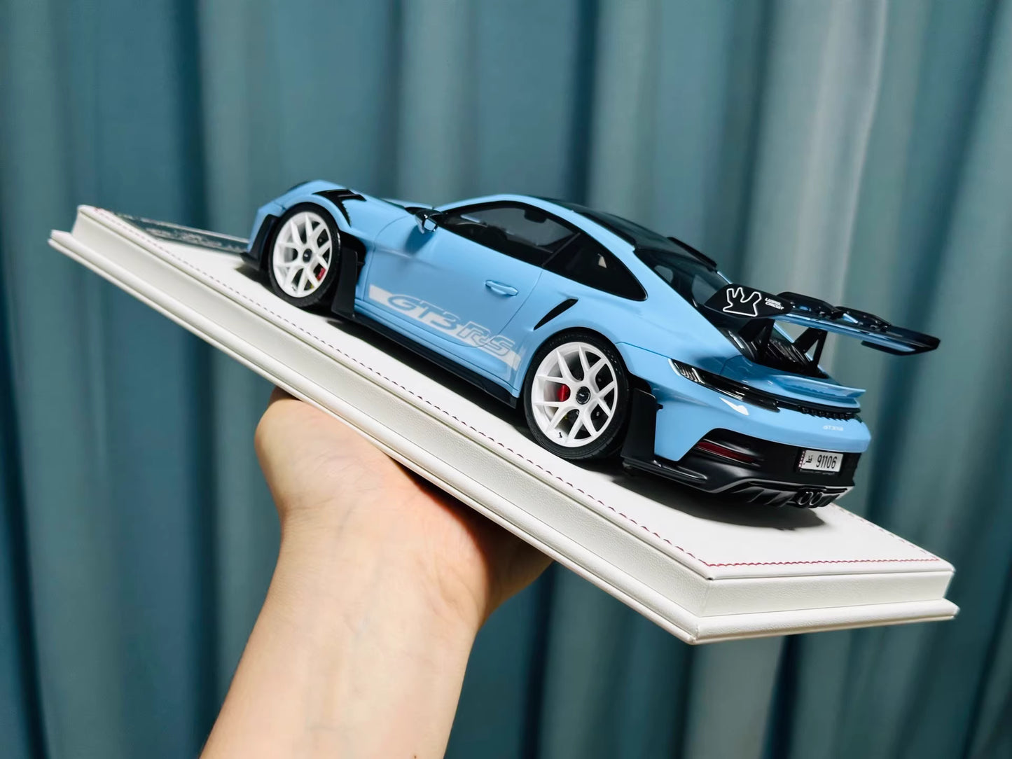 Davis & Giovanni 1/18 Porsche 911 GT3 RS 992.1 PTS Meissen Blue | Limited 30