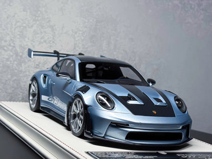 Davis & Giovanni 1/18 Porsche 911 (992) GT3 RS Ice Blue Resin Model Limited 8