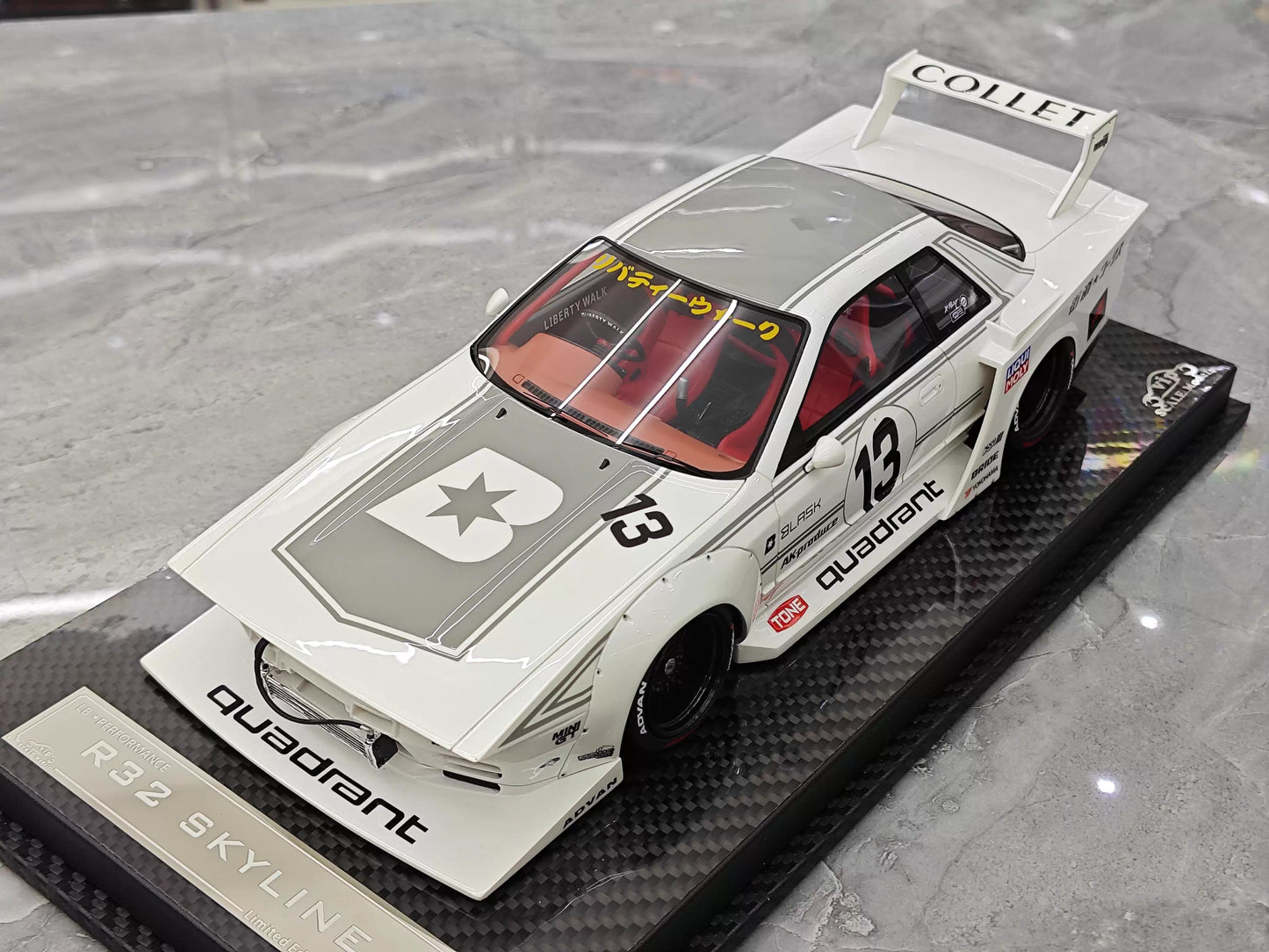 VIP 1/18 Nissan Skyline LB-R32 #13 Livery Resin Model with Acrylic Display Case