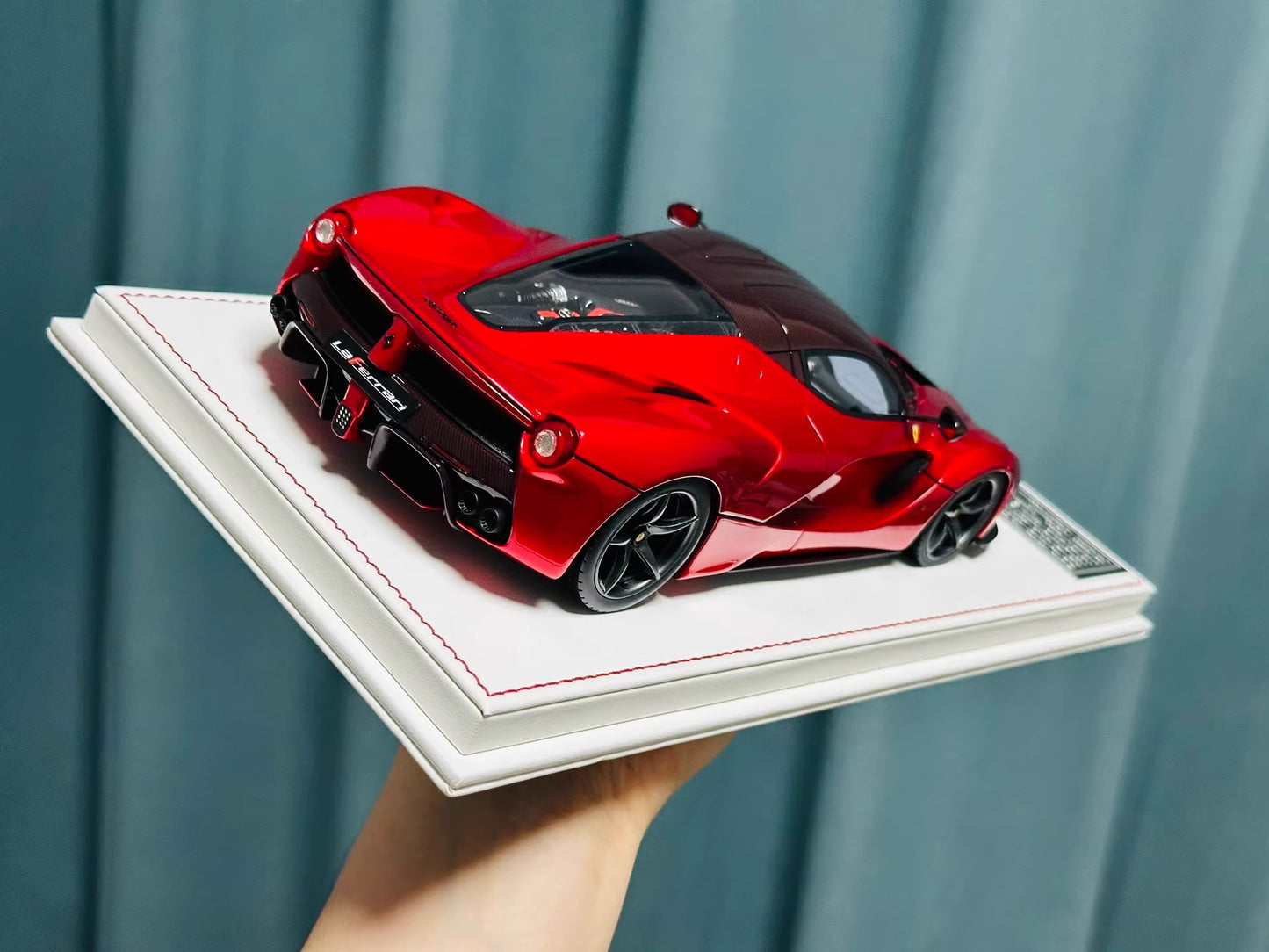 Davis & Giovanni 1/18 Ferrari LaFerrari Rosso Red Carbon Roof Gunmetal Wheels Limited 20 pcs