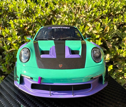 VIP 1/18 Porsche 911 (992) GT3 RS MR Mint Green Resin Model (VIP1806110)